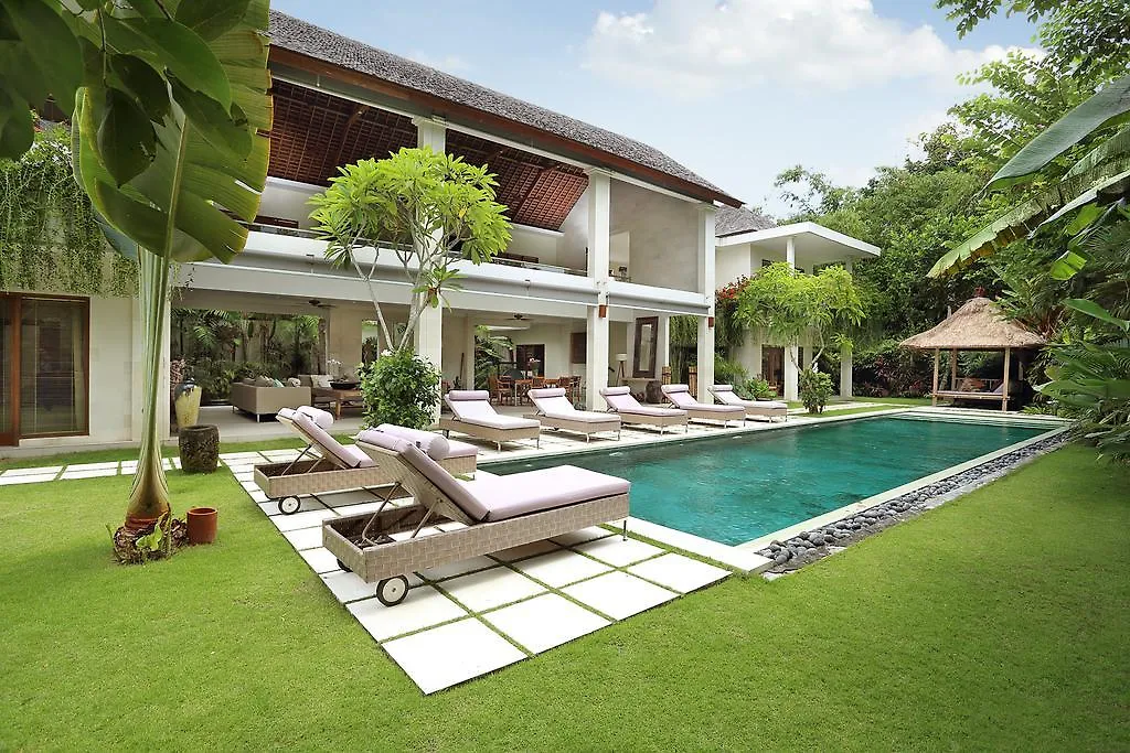 Villa Bali Asri Batubelig Seminyak