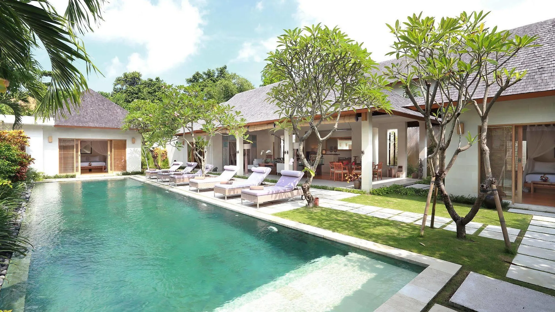 Villa Bali Asri Batubelig Seminyak