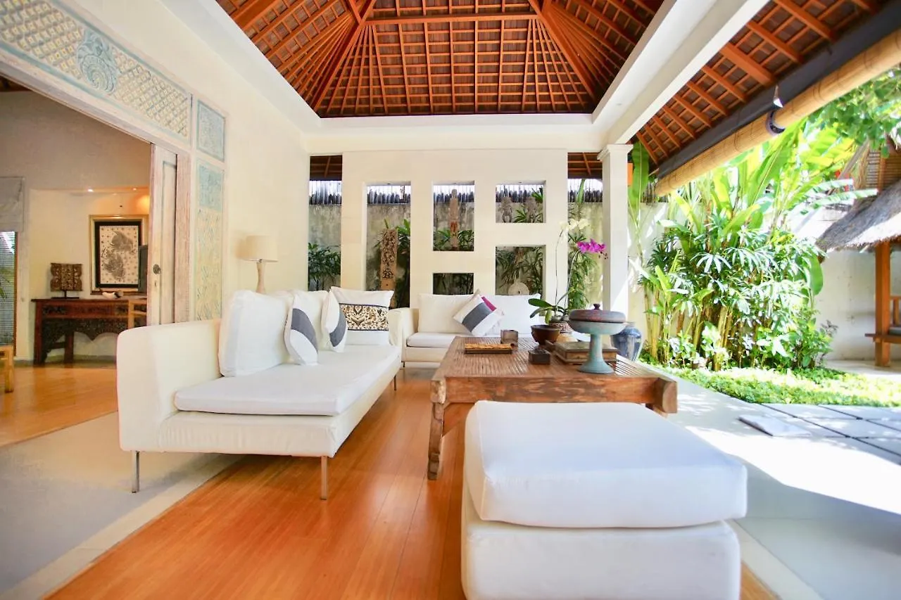 Villa Bali Asri Batubelig Seminyak