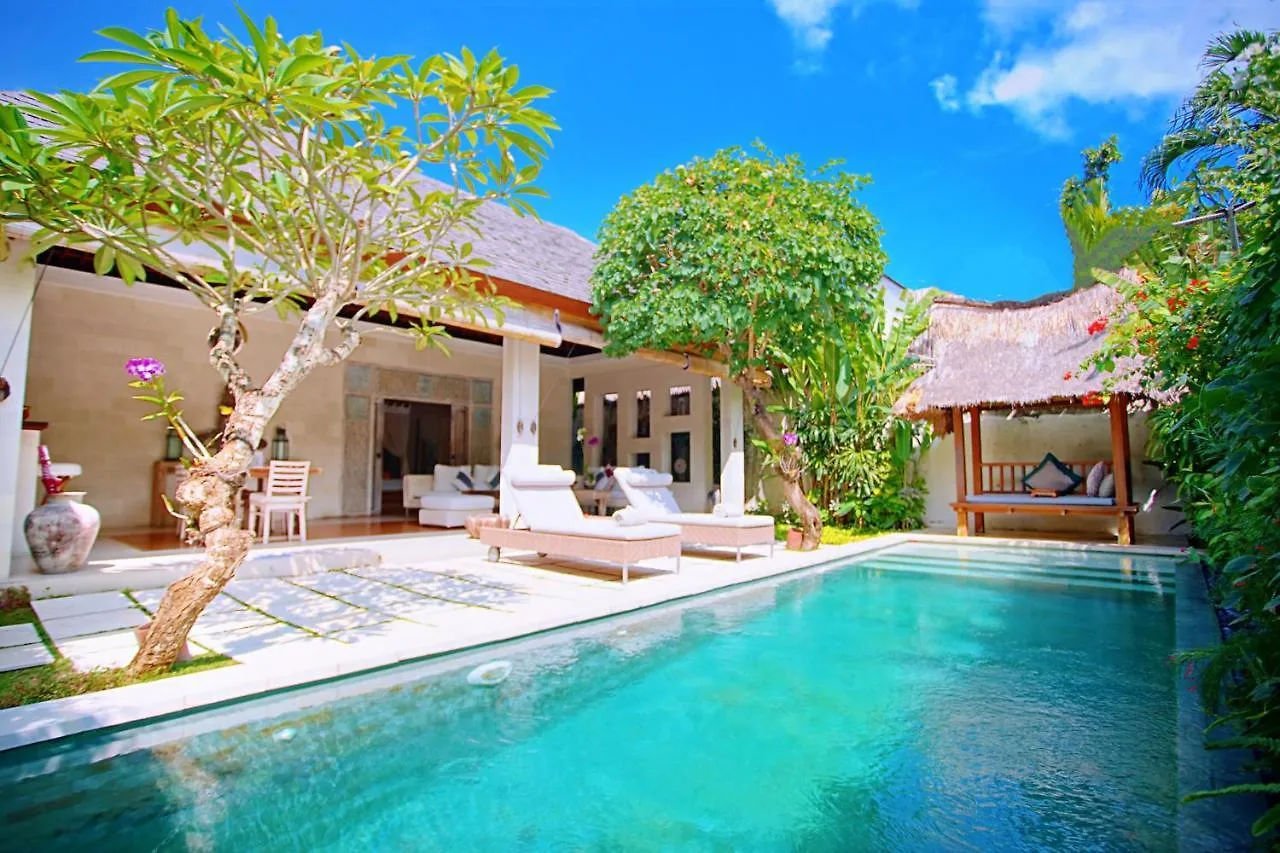 Villa Bali Asri Batubelig Seminyak Indonesia