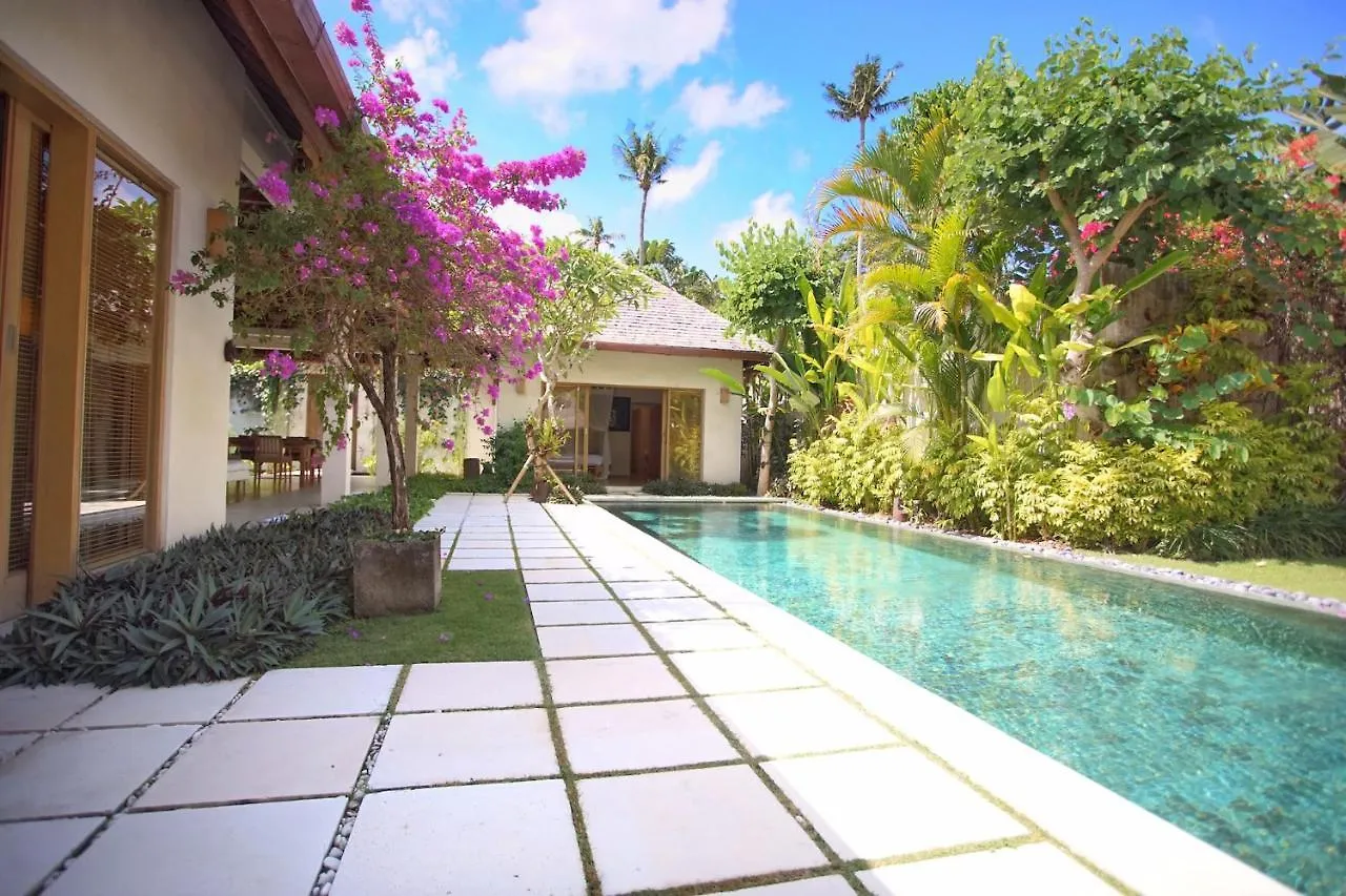 Villa Bali Asri Batubelig Seminyak